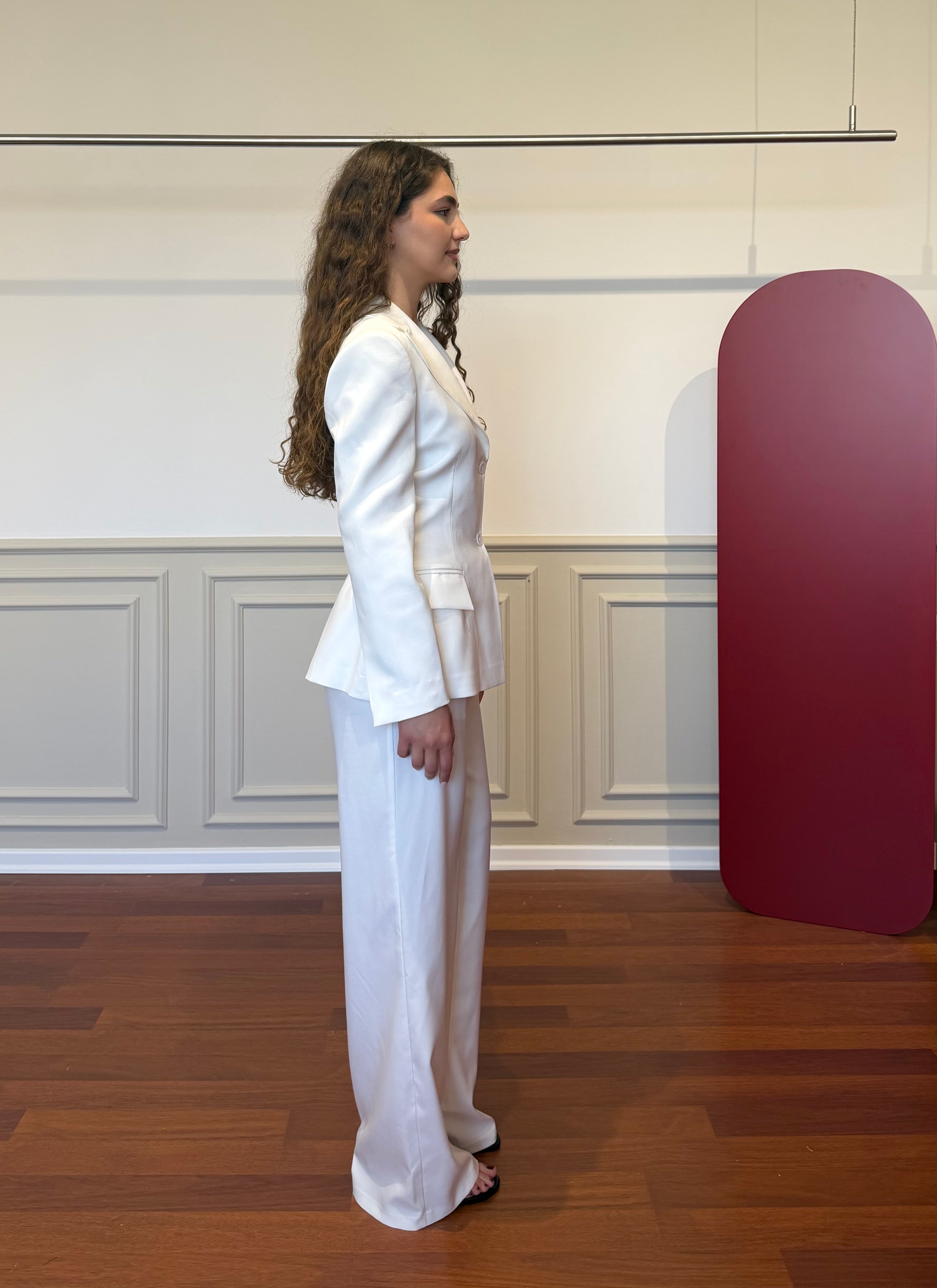 Minimal Allure Suit