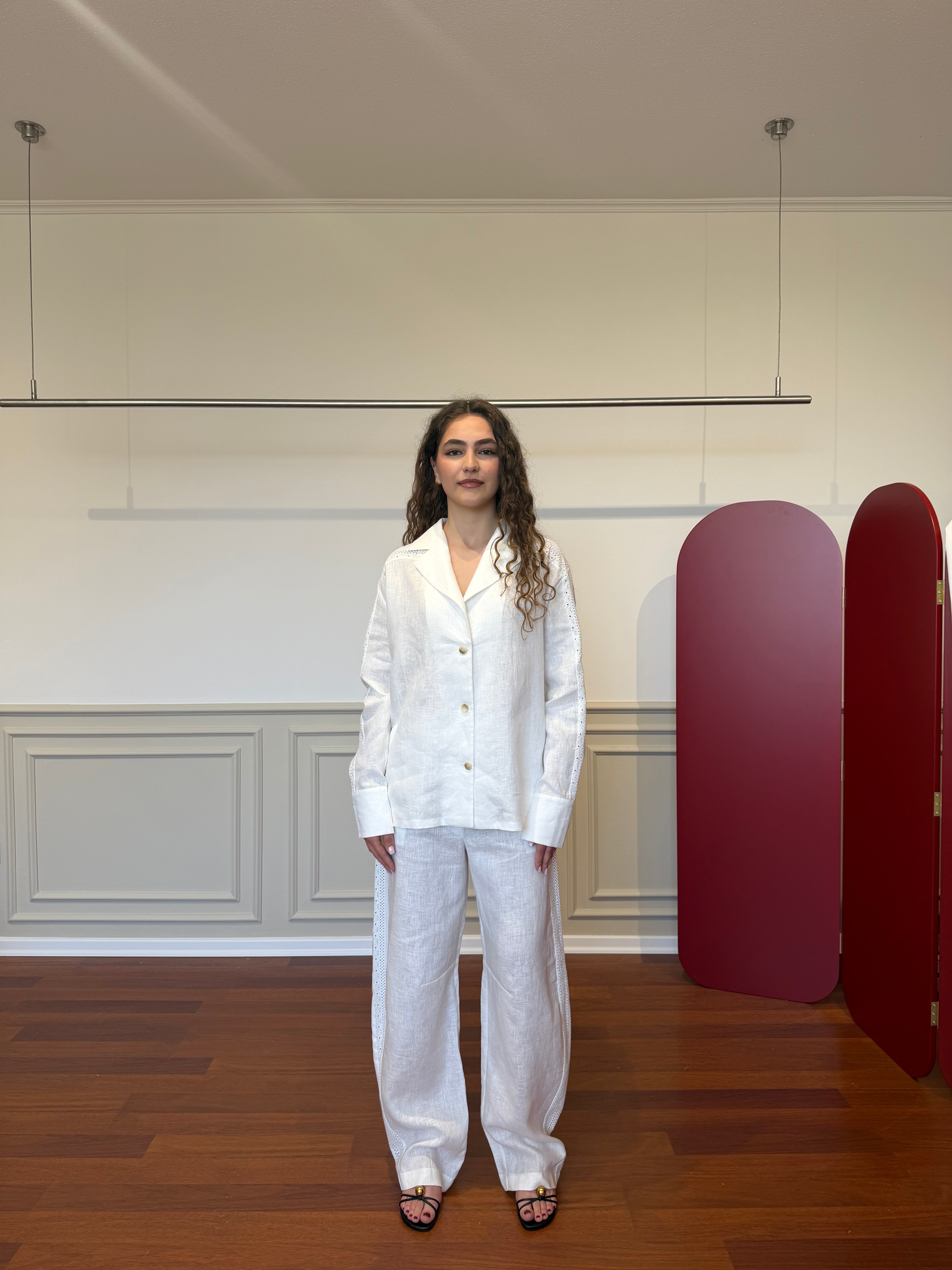 Milky linen set